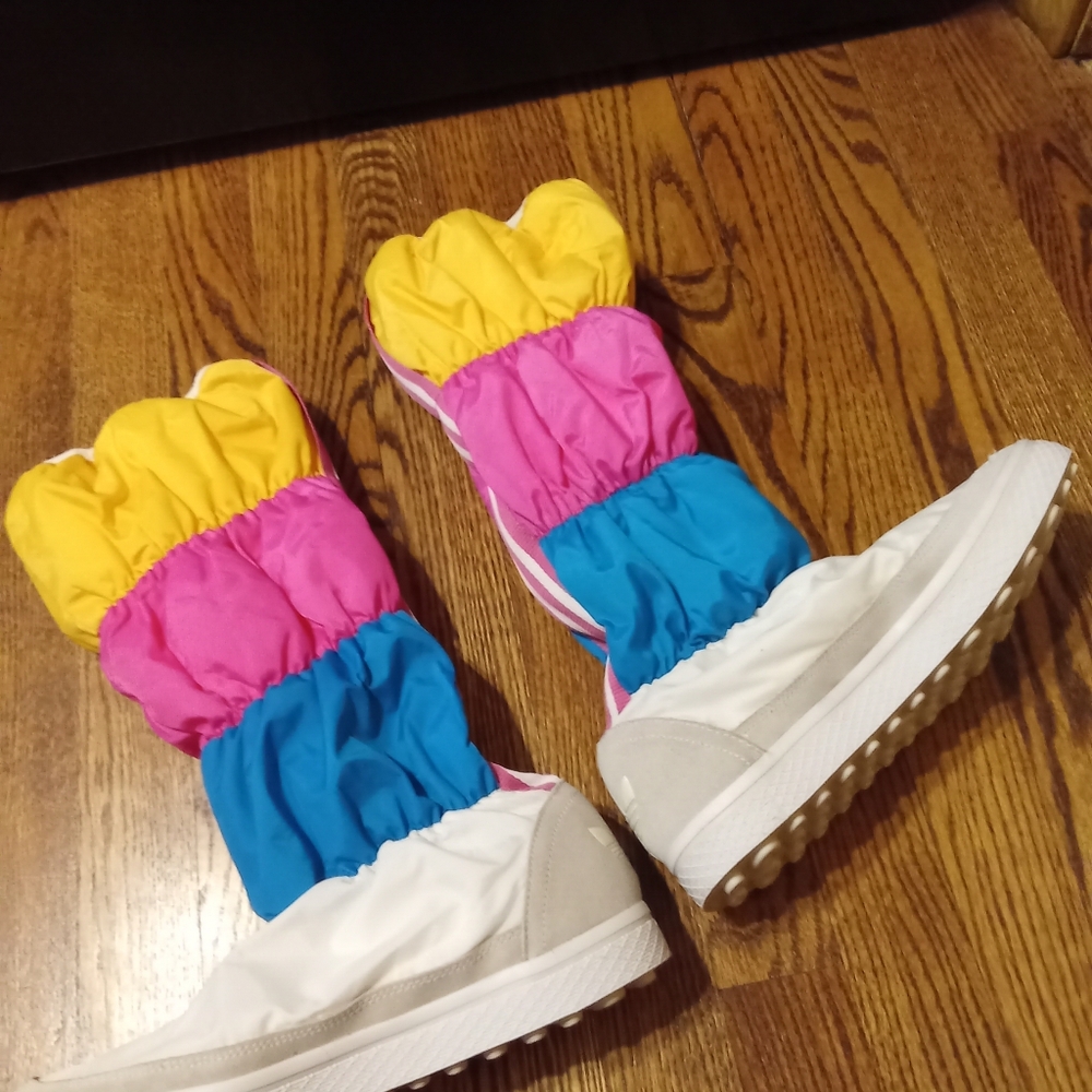 Adidas Sneaker Snow Boots 8.5 - Picture 2 of 6